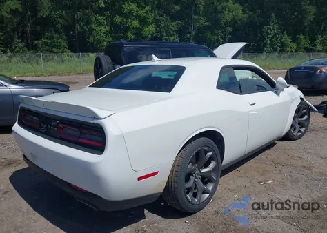 2018 Dodge Challenger Sxt Plus из США, поврежденный, VIN 2C3CDZAGXJH182860